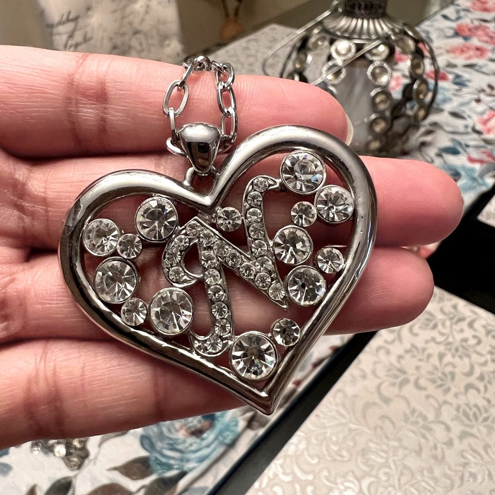 Necklace pended